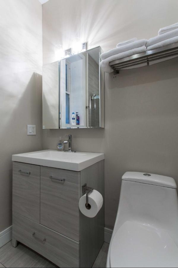 Ferienwohnung The Double Play! 1 Min Walk To Wrigley - 2Br - Perfect For Cubs Fans Chicago Exterior foto